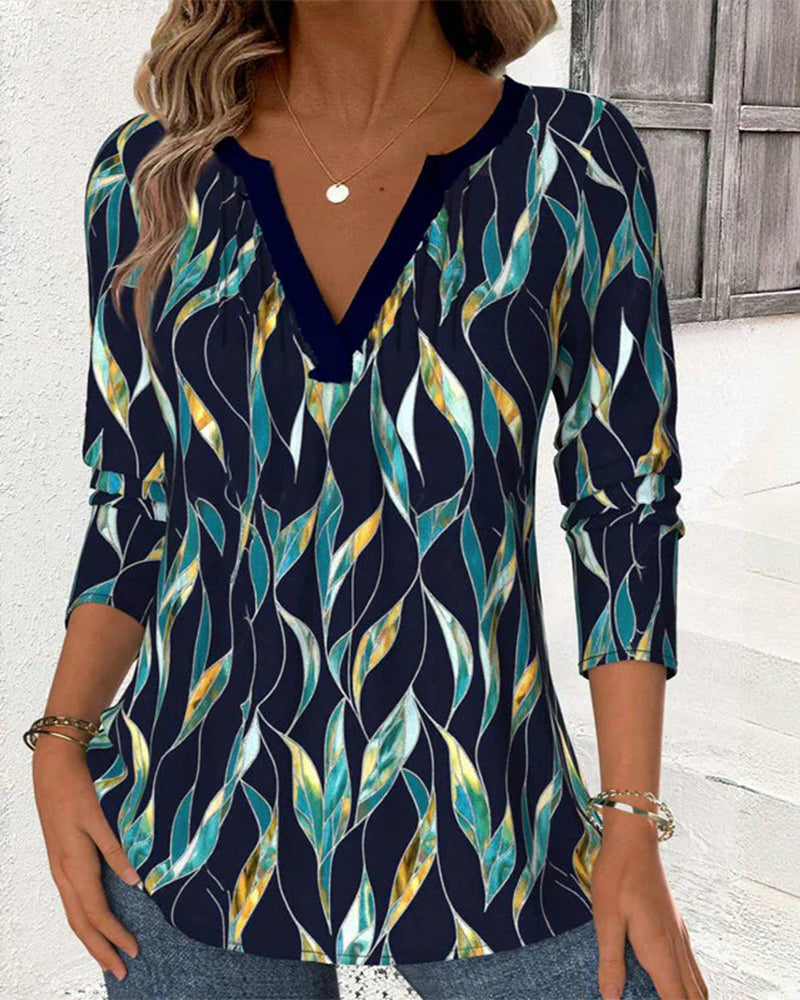 Casual Leaf Print V-Neck T-Shirt