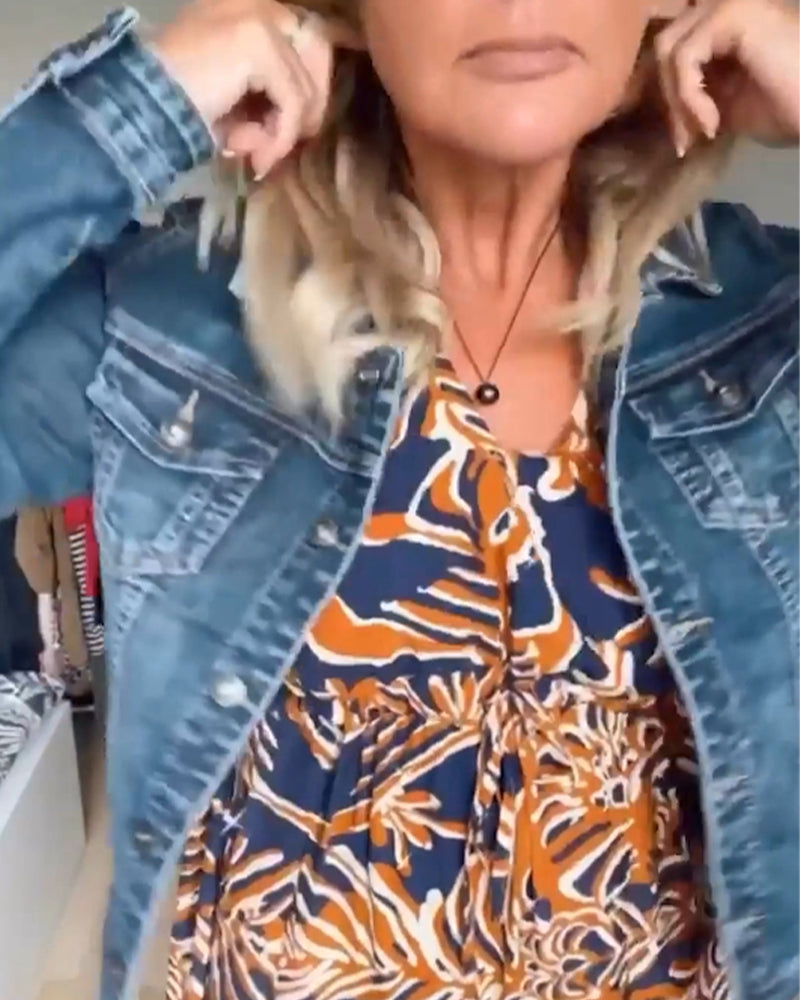 Casual lapel buttoned long sleeve denim coat