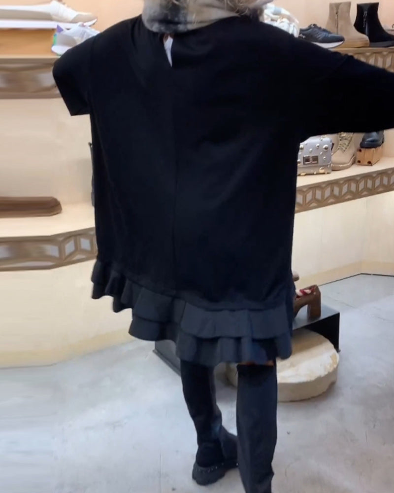 Artistic and elegant long-sleeved dress